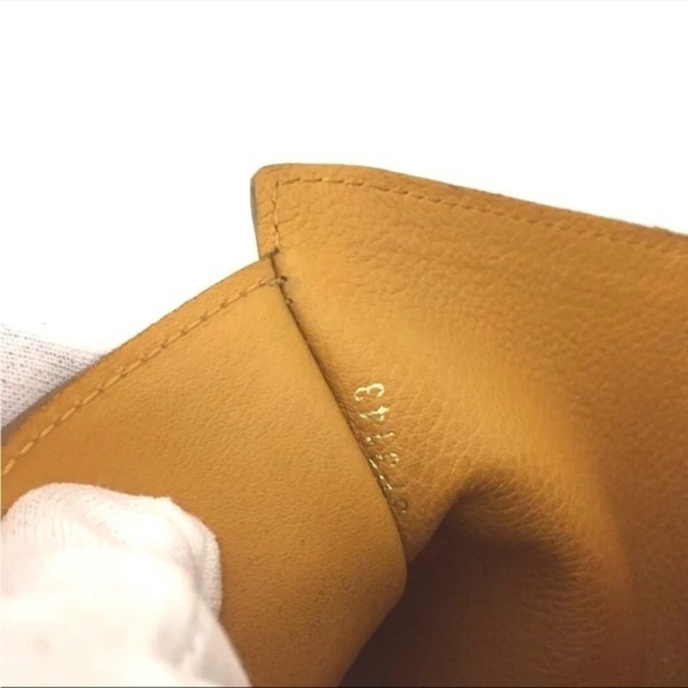 Louis Vuitton Yellow Leather Monogram Empreinte Sarah Wallet Snap Closure - Picture 3 of 4